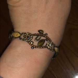 Unique Vintage Sorrelli bracelet